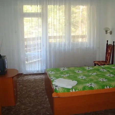 Hotel Diana